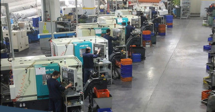 Guangzhou Jinhongjie Auto Parts Co., Ltd. línea de producción del fabricante